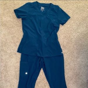 BarcoOne scrubs
